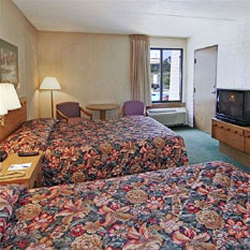 ホテル Travelodge Dayton