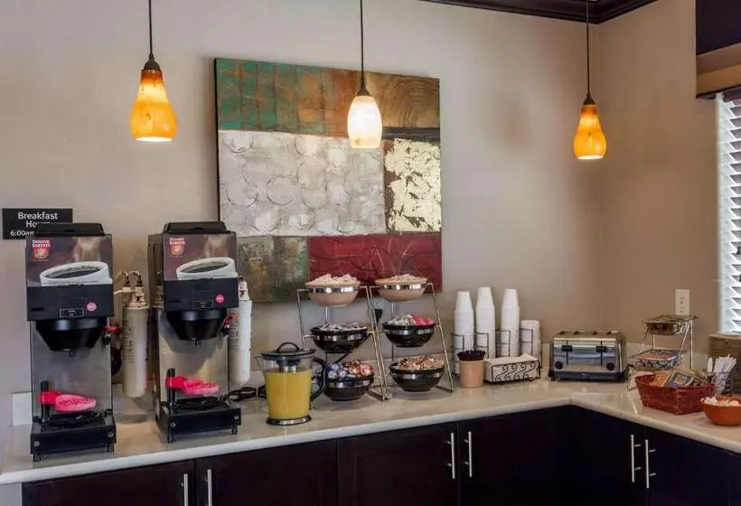 مُتل Atria Inn & Suites