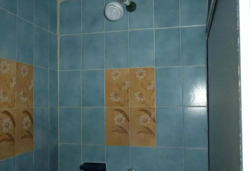 Retkeilymaja Posada Nativa Shingle Hill