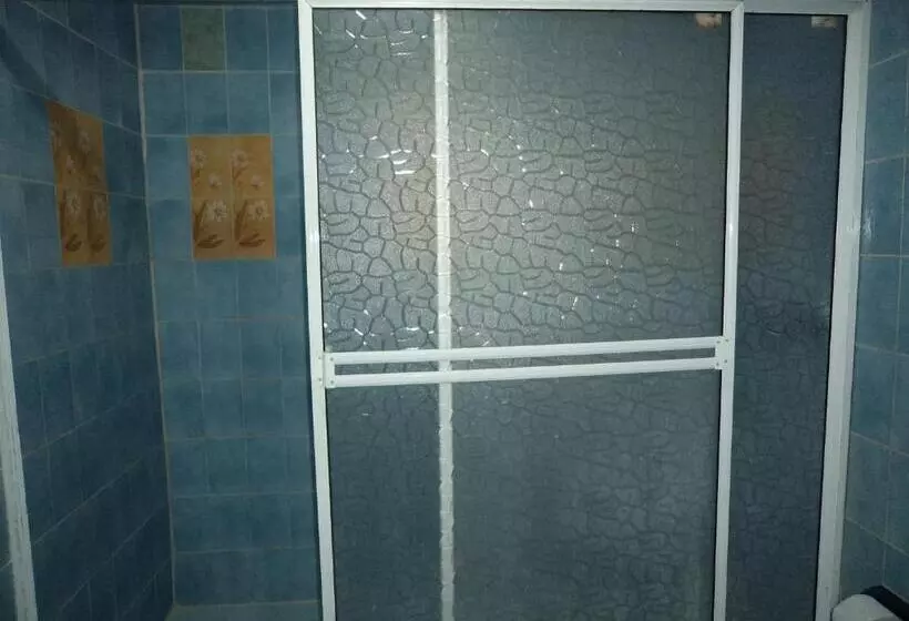 Retkeilymaja Posada Nativa Shingle Hill