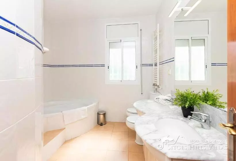 Charming Spanish Villa Private Pool / Sea Views