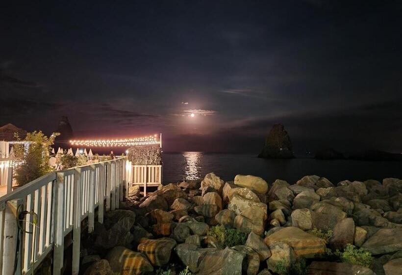 L Isola E I Faraglioni House