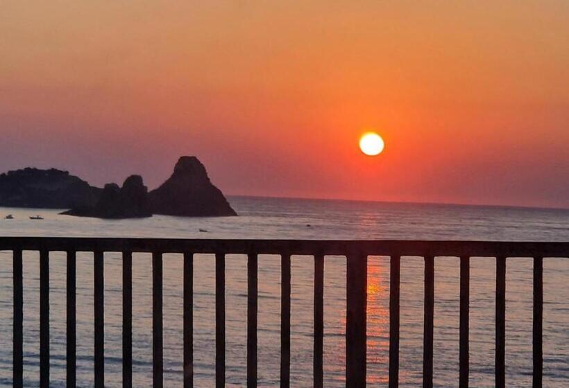 L Isola E I Faraglioni House