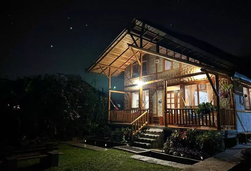 La Casa En El Aire Mindo, 4 Dormitorios