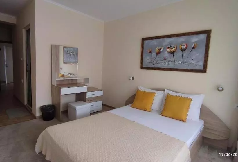 پانسیون Guest House Marina