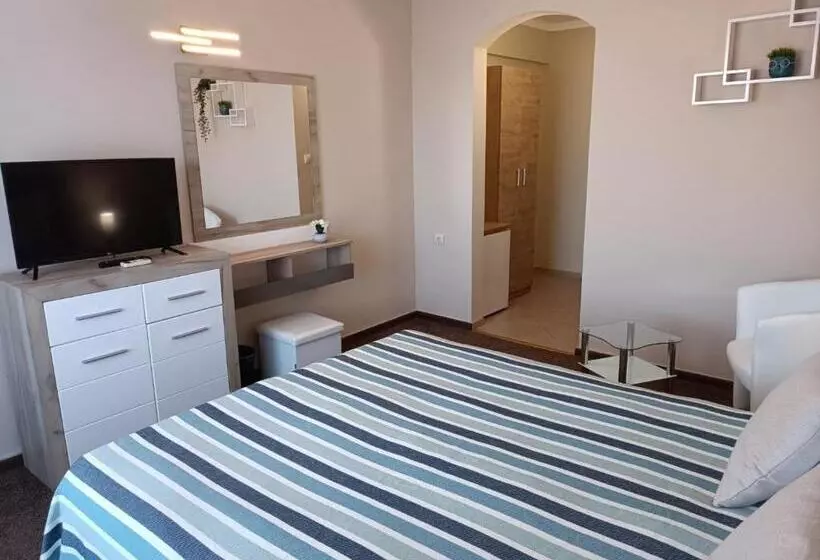 پانسیون Guest House Marina