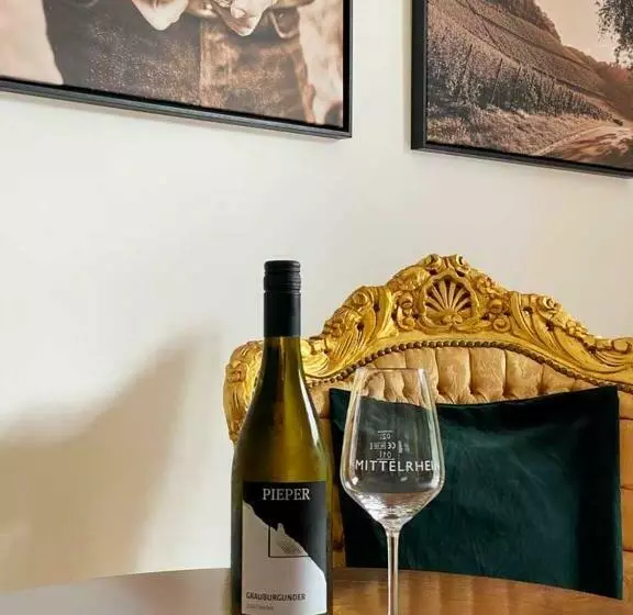 Weingut Pieper Vinothek & Hotel Am Drachenfels