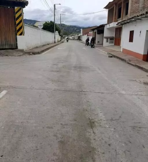 Alojamiento De Vivienda El Balcon