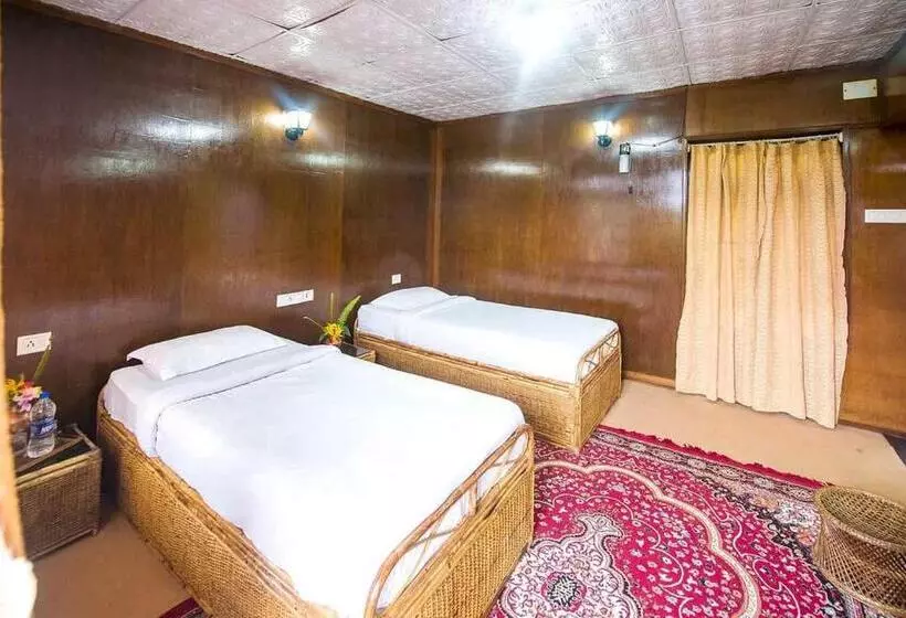 Bed and Breakfast Odyssey Stays Rumtek