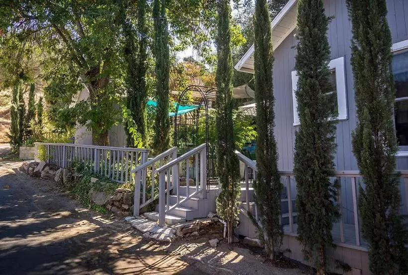 Birdwatch Cottage With River Beach Pass