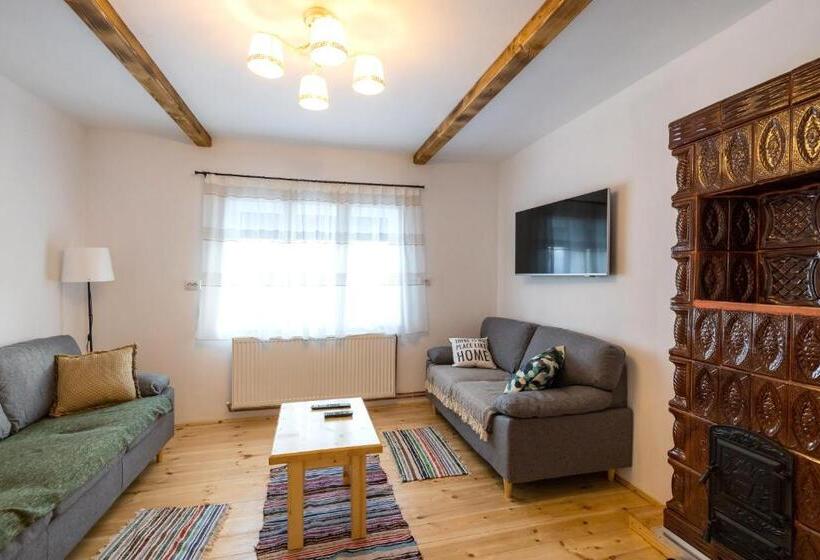 Cabana Bucuria Munților