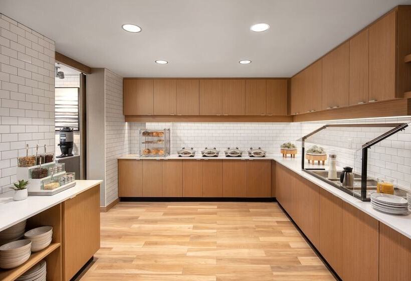 فندق Residence Inn By Marriott Tampa Wesley Chapel