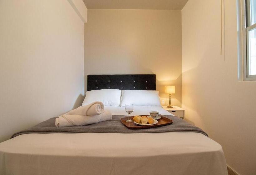 Pr143 Próximo A Avenida Brasil, Garagem Camionete, 4 Dorm, Climatizado, Wifi