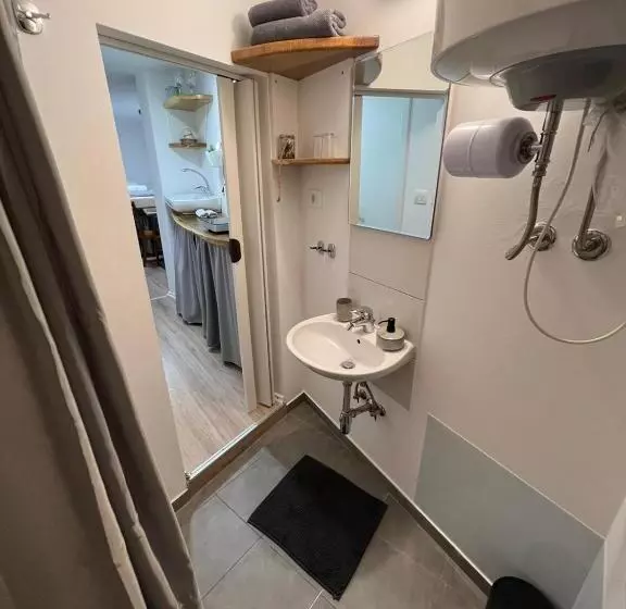 Sml Apartments 1