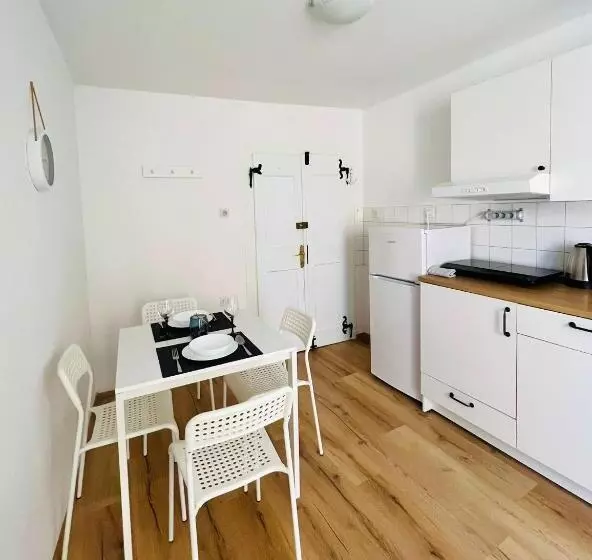 Sml Apartments 1