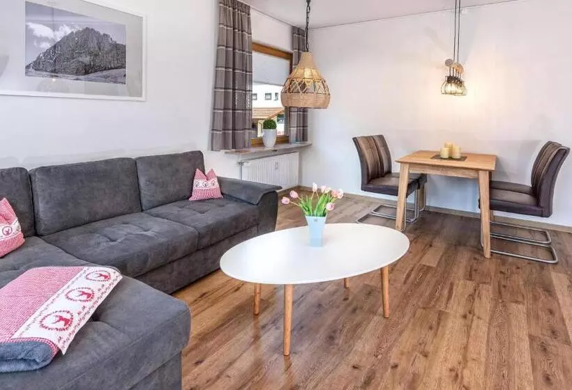 Staufenhirsch Apartment