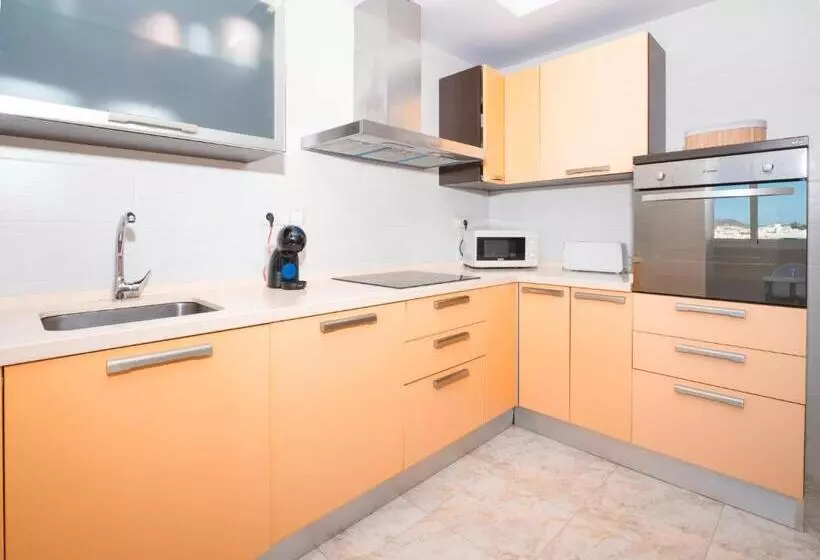 Frente Al Mar Con Garaje Y Wifi   By Aloha Palma