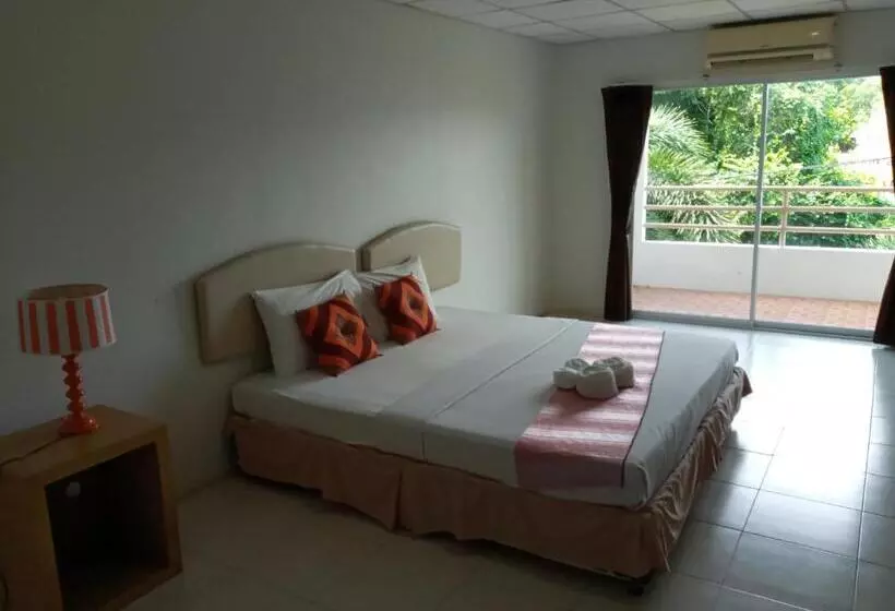 Hotelli โรงแรมเวลลิงตัน