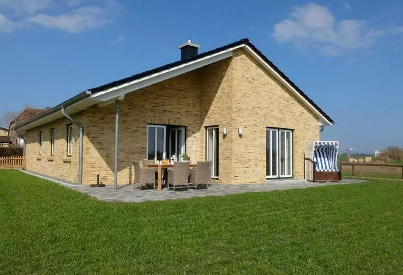 Hotelli Ferienhaus Kuestenhaus