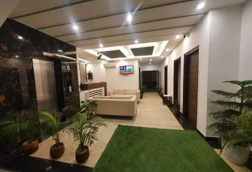 Hotelli Kds Residency