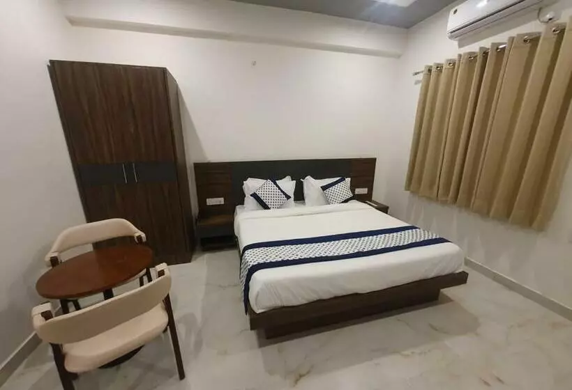 Hotelli Kds Residency