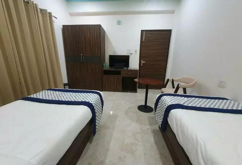 Hotelli Kds Residency