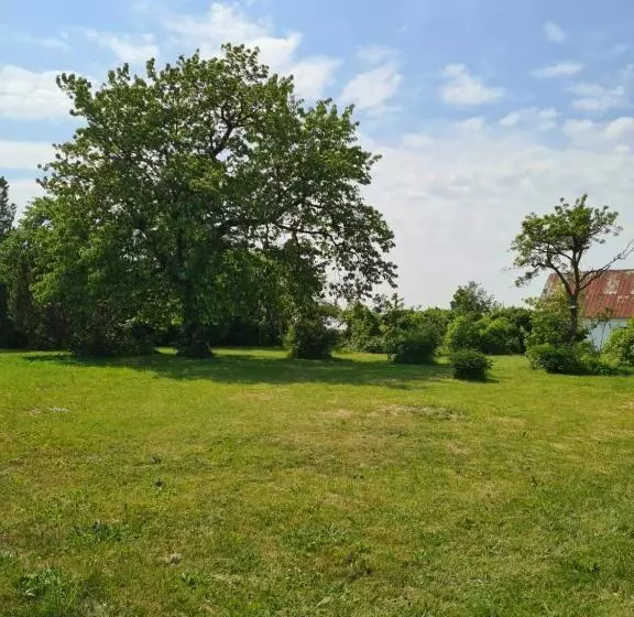 Villa Vemmentorp   Körsbärsblomsvillan 6 Min Från Havet