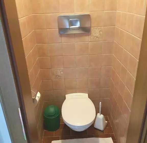 تختخواب و صبحانه Haus Gröblacher