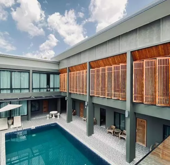 Hotelli Look At Home Lamphun