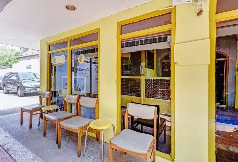 هتل Kalimantan Surabaya