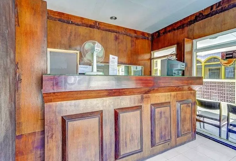 هتل Kalimantan Surabaya