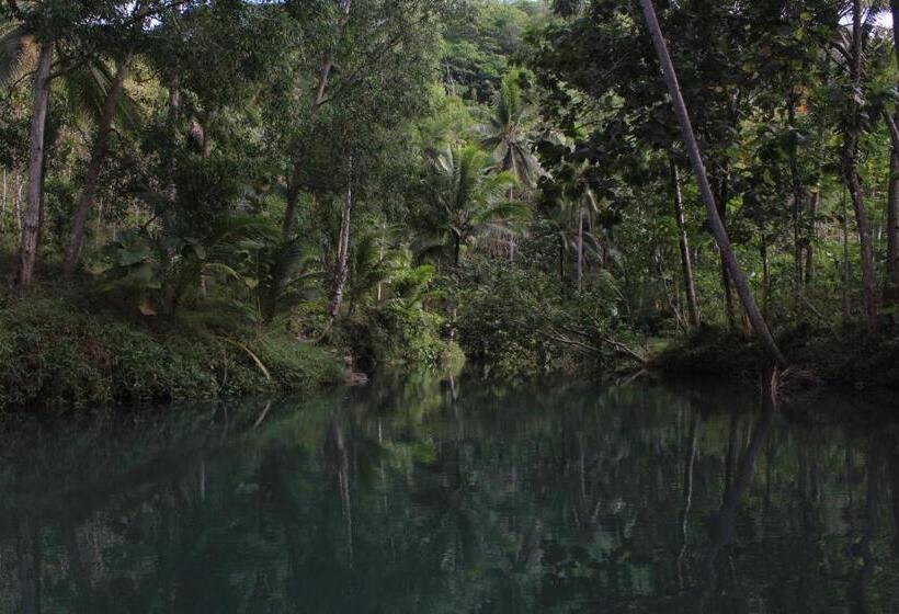 Pensione Harry S Ocean House Watukarung Homestay