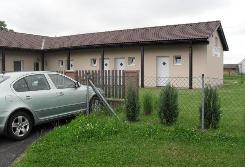 פנסיון Penzion Kameňák