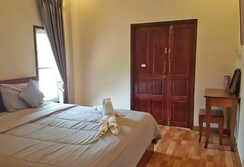 Majatalo Sweetville Home