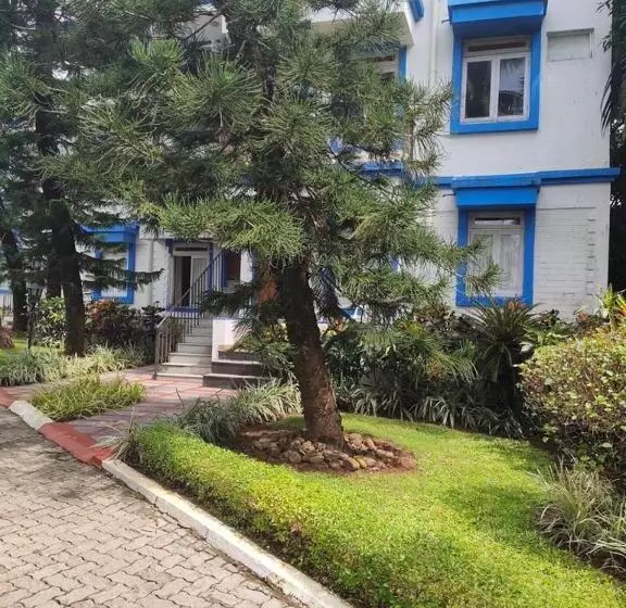 Ary Royal Palms   1 Bhk