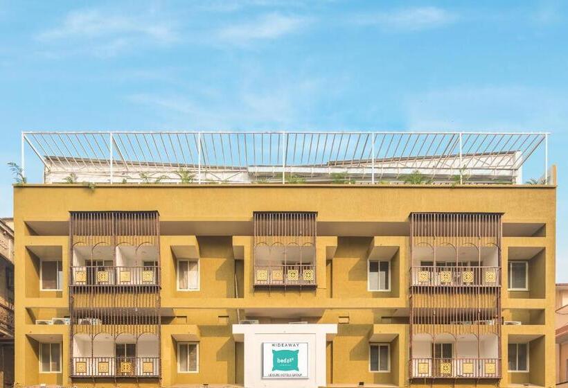 Bedzzz Varanasi By Leisure Hotels, 1 Km From Dashwasamedh Ghat