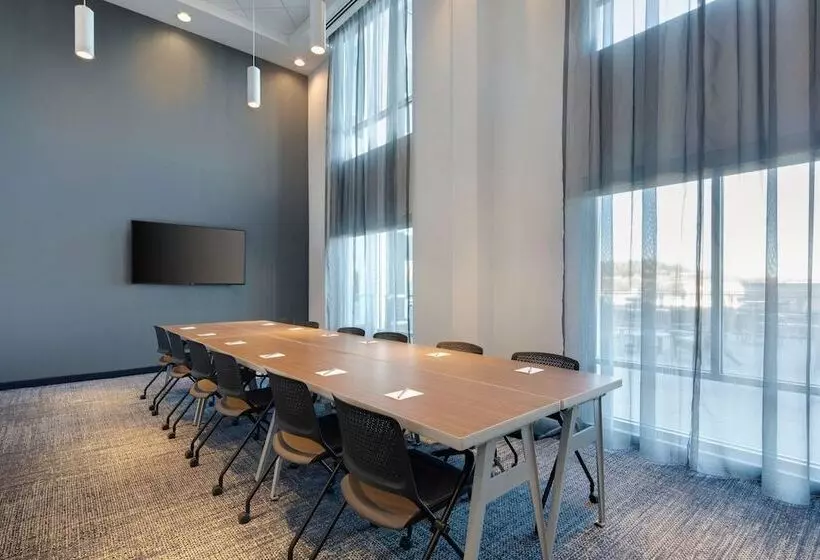 Hotelli Fairfield By Marriott Inn & Suites Franklin Cool Springs