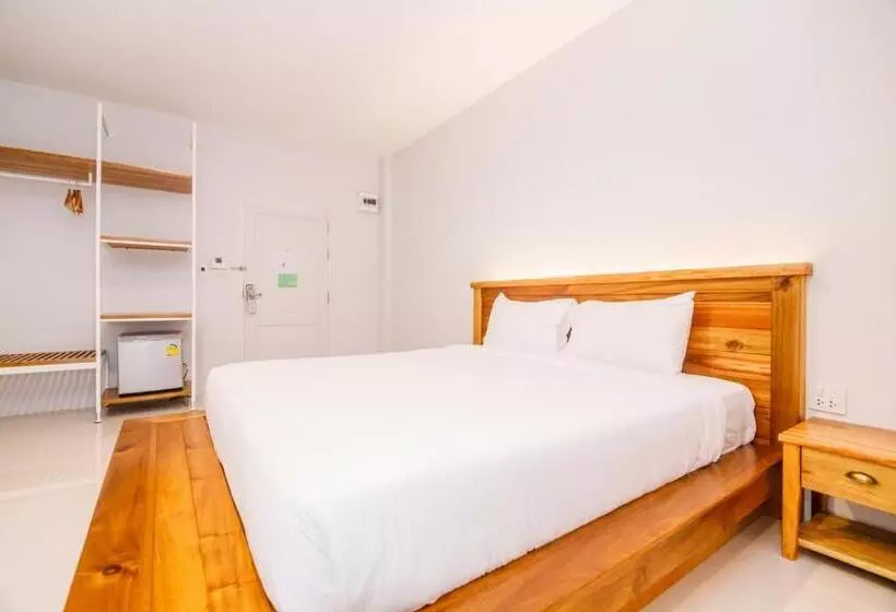 هتل Greenish Ranong