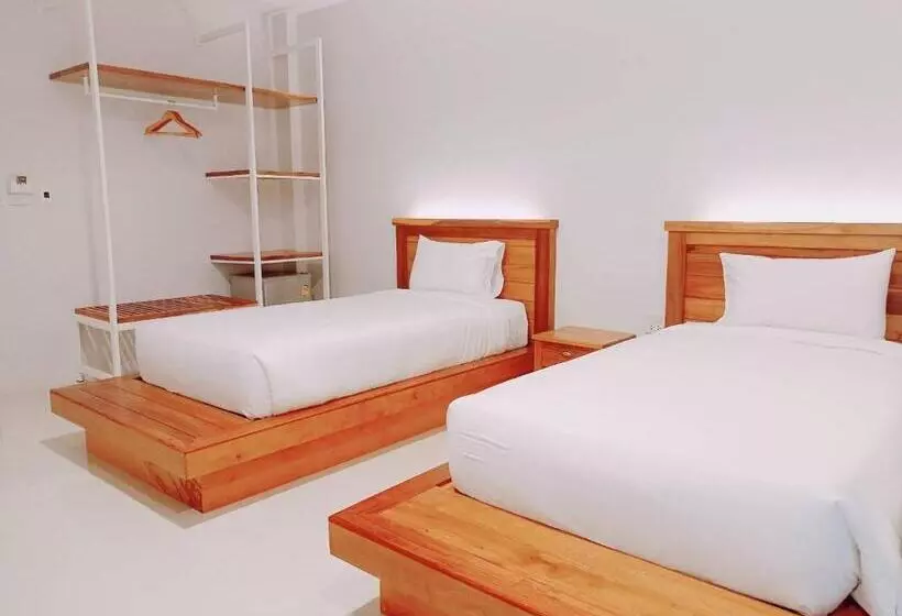 هتل Greenish Ranong