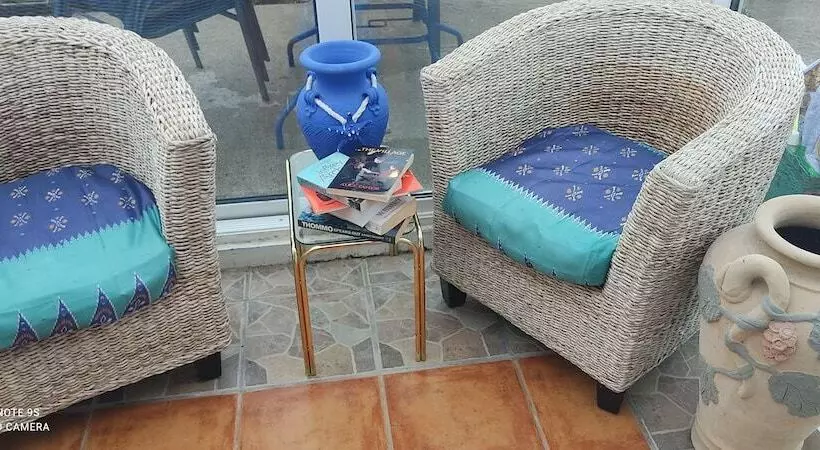 Pet Friendly Immaculate 2 Bed Cottage In Listowel