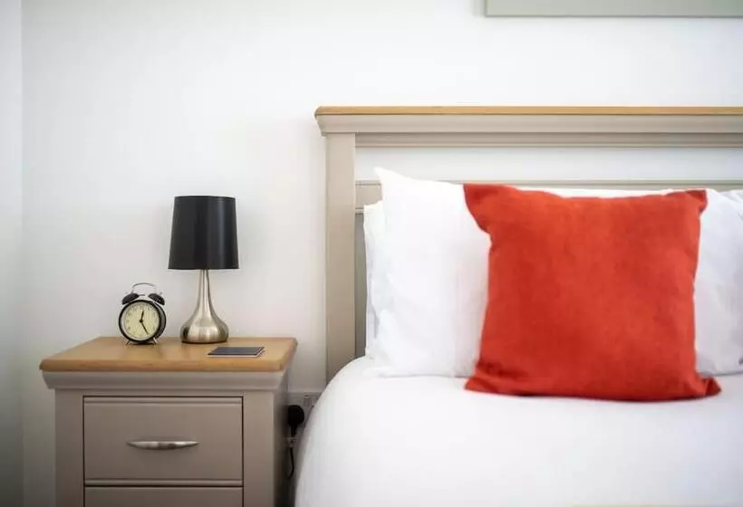 Modern Ground Floor Apartment In Tornagrain