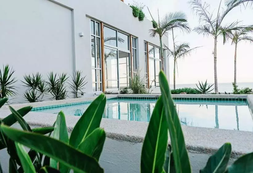 Pacific Suite