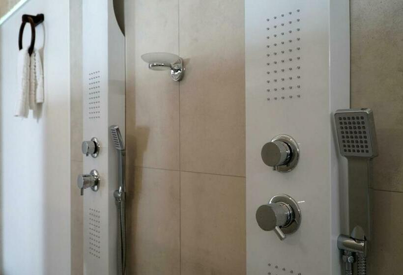 Suite 141 Luxury B&b