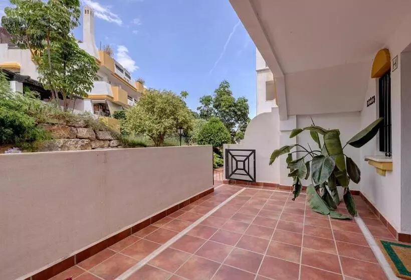 100   Casa Cala Nova, Luxury 2 Bed Mijas Golf Apt