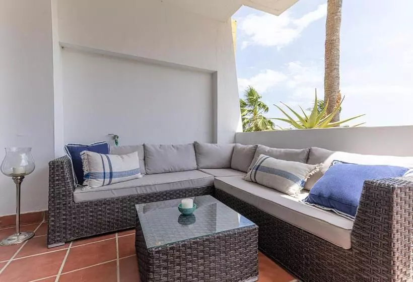 100   Casa Cala Nova, Luxury 2 Bed Mijas Golf Apt