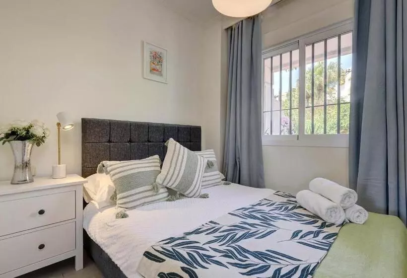100   Casa Cala Nova, Luxury 2 Bed Mijas Golf Apt