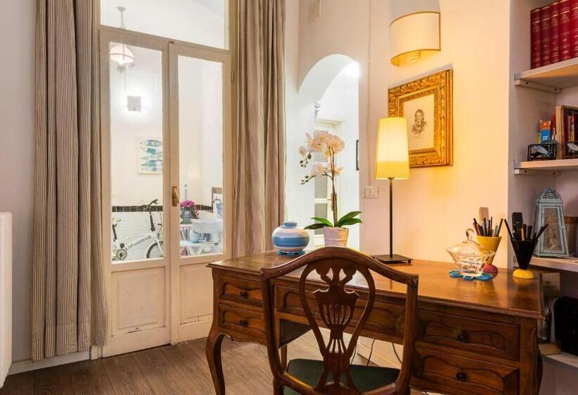 Florence Hideaway By Mmega