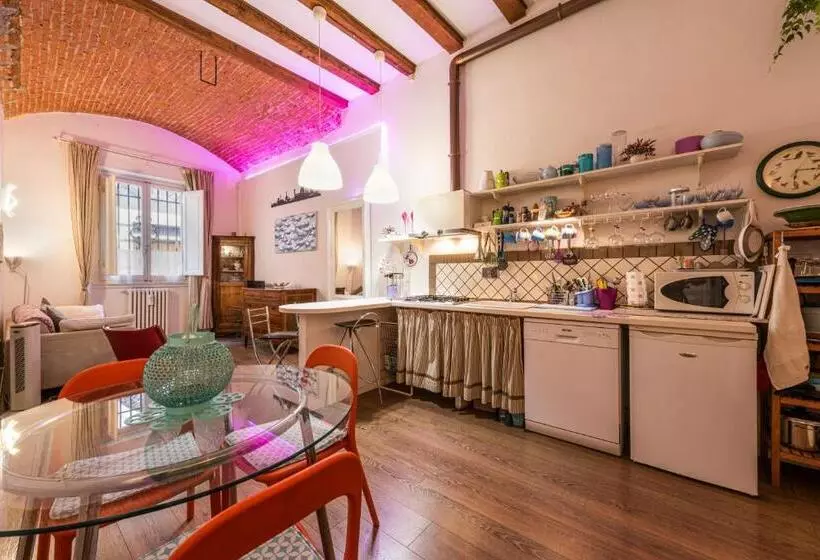 Florence Hideaway By Mmega