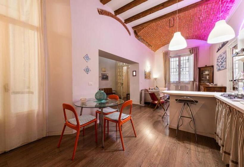 Florence Hideaway By Mmega