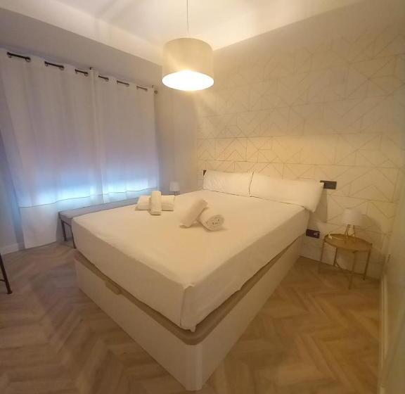 Az El Balcón De Verónica Ii Teatro Romano